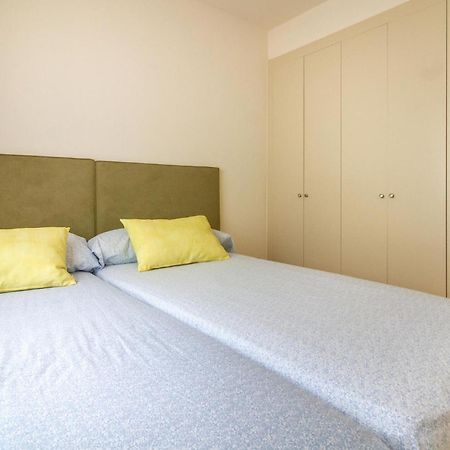 Lovely Apartment In Los Alcazares With Kitchen Luaran gambar