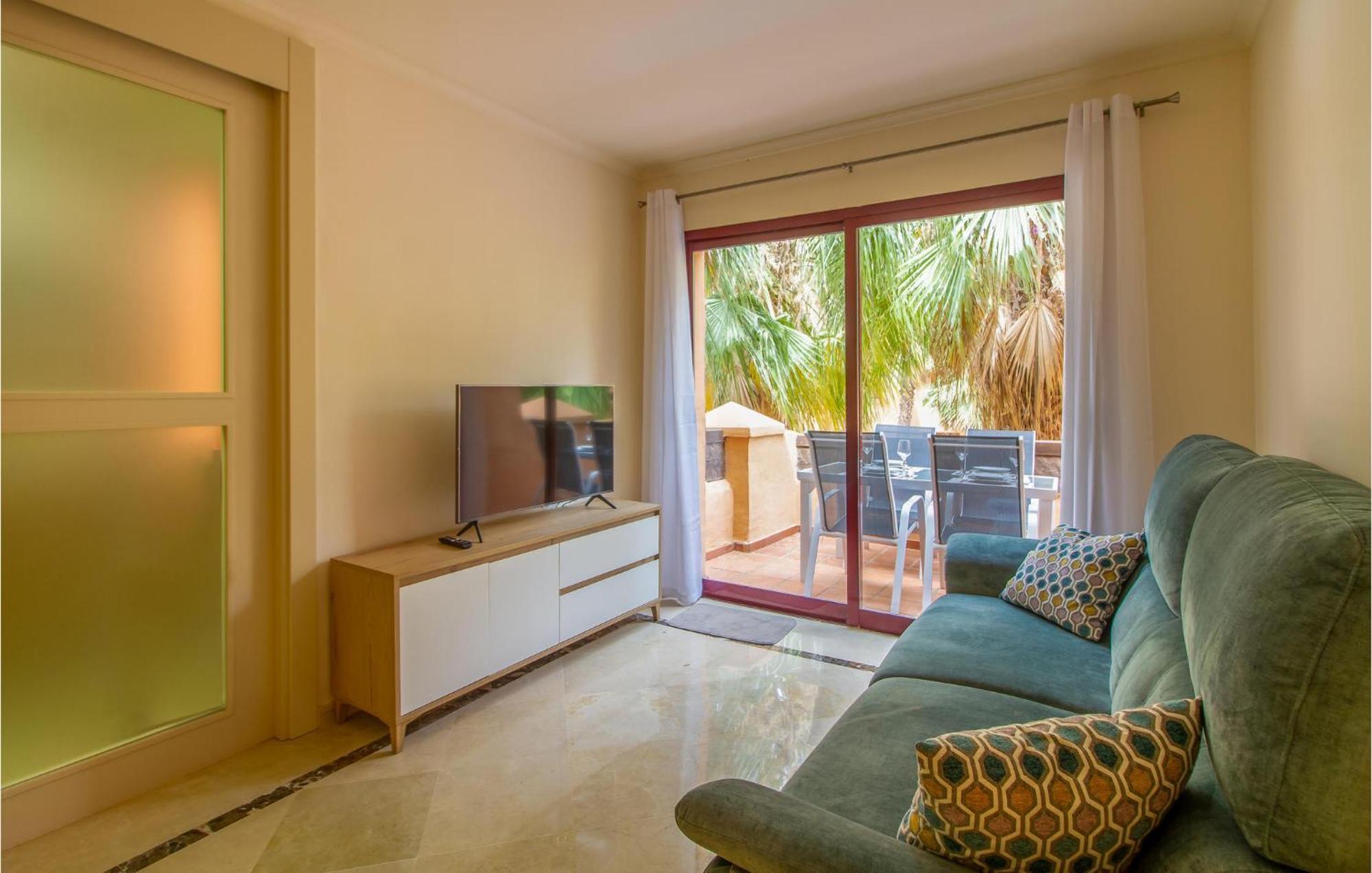 Lovely Apartment In Los Alcazares With Kitchen Luaran gambar