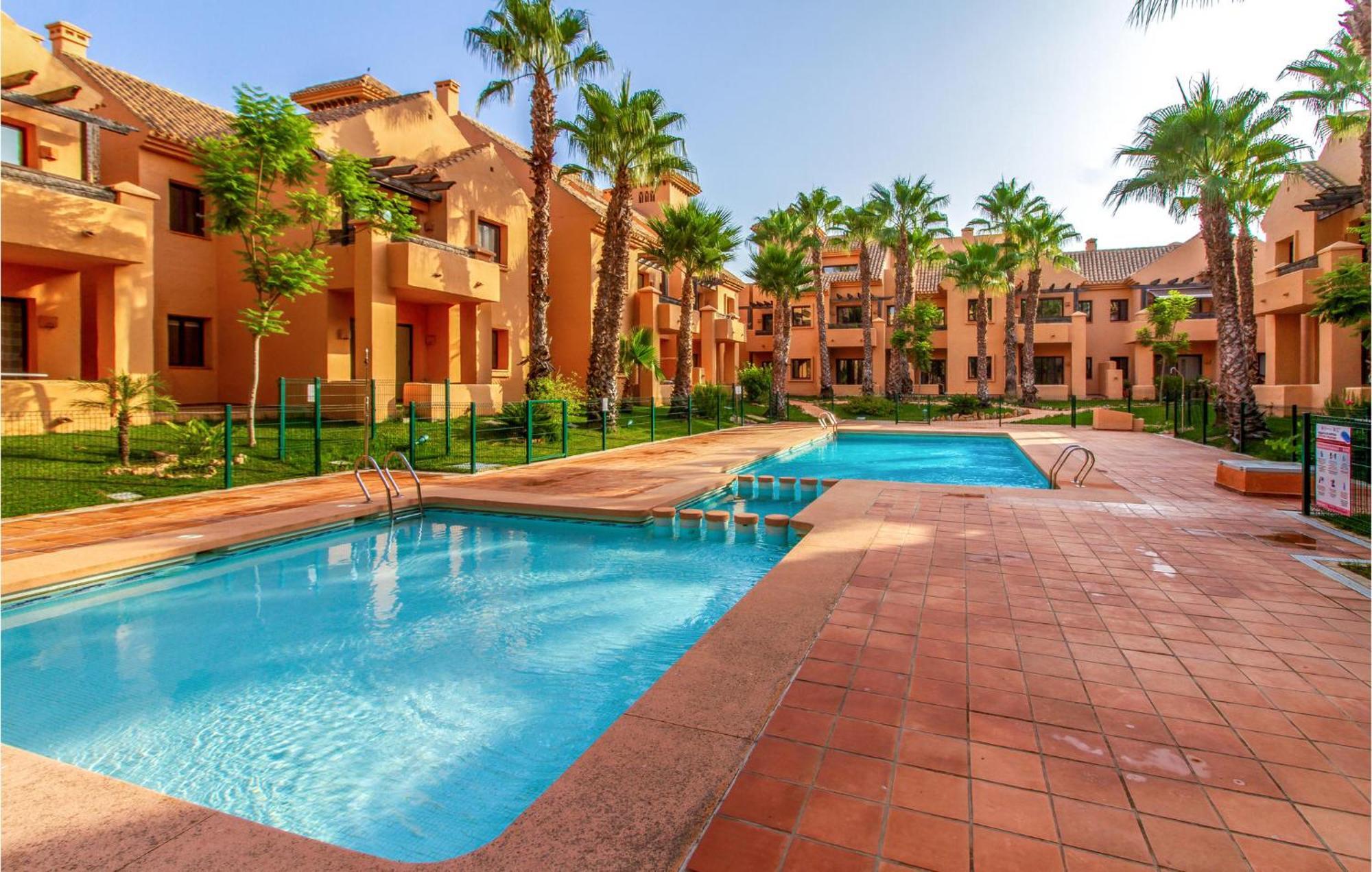 Lovely Apartment In Los Alcazares With Kitchen Luaran gambar